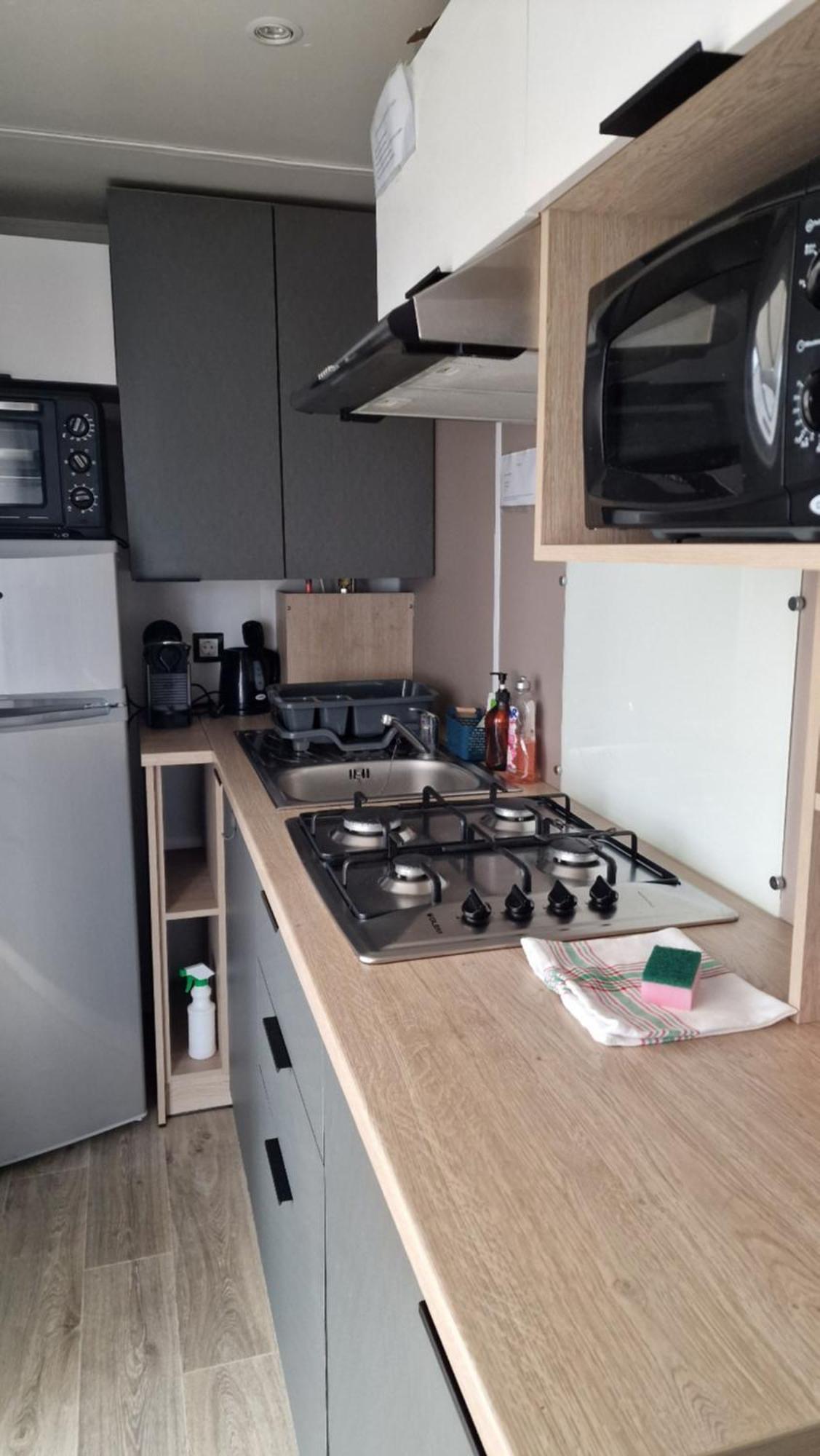 Mobilhome Clim Tele La Falaise 4 Etoiles Narbonne Dış mekan fotoğraf