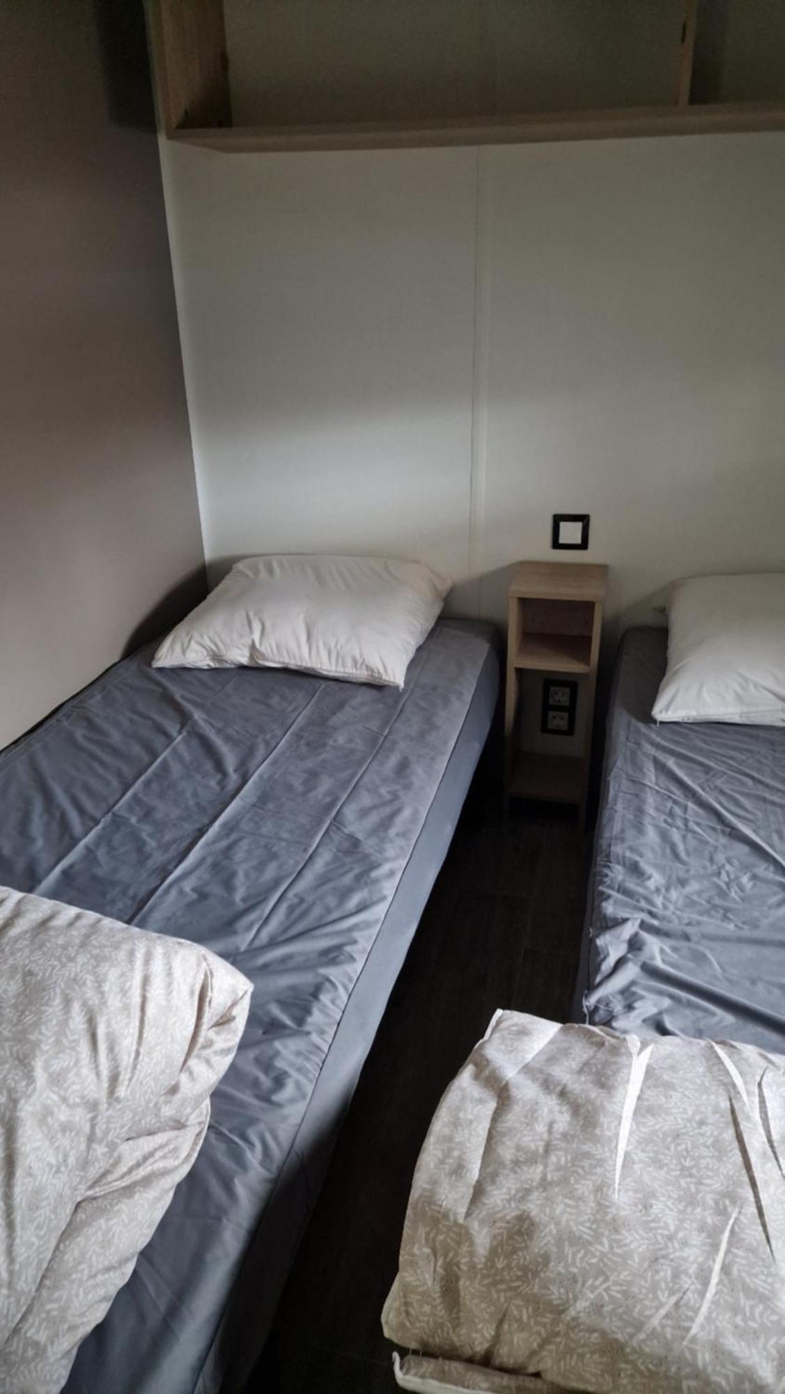 Mobilhome Clim Tele La Falaise 4 Etoiles Narbonne Dış mekan fotoğraf